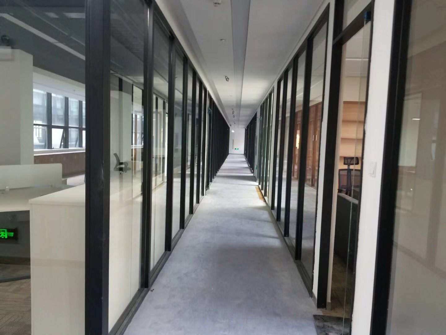 玻璃隔斷圖片/玻璃隔斷樣板圖 (4)