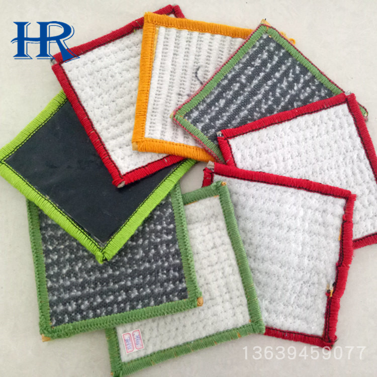 垃圾填埋場(chǎng)防滲覆膜膨潤(rùn)土防水毯