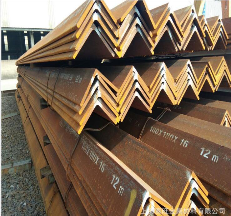 熱扎鍍鋅角鋼圖片