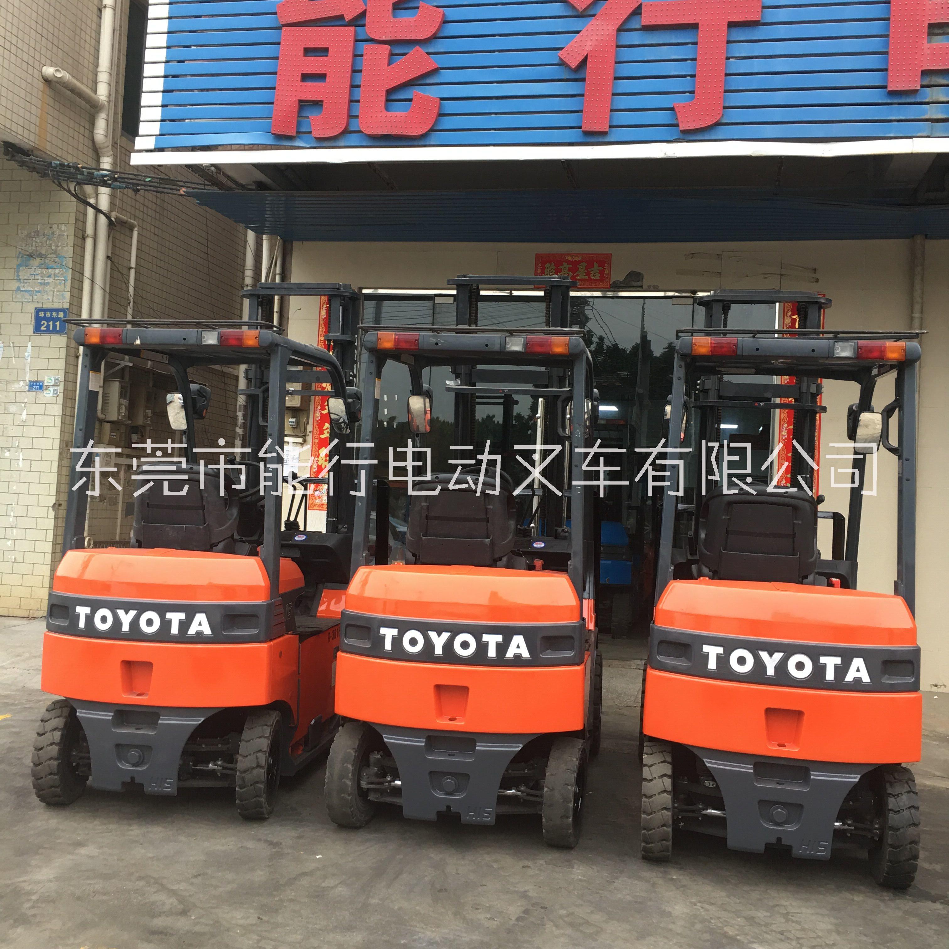 1.5噸豐田電動(dòng)叉車圖片