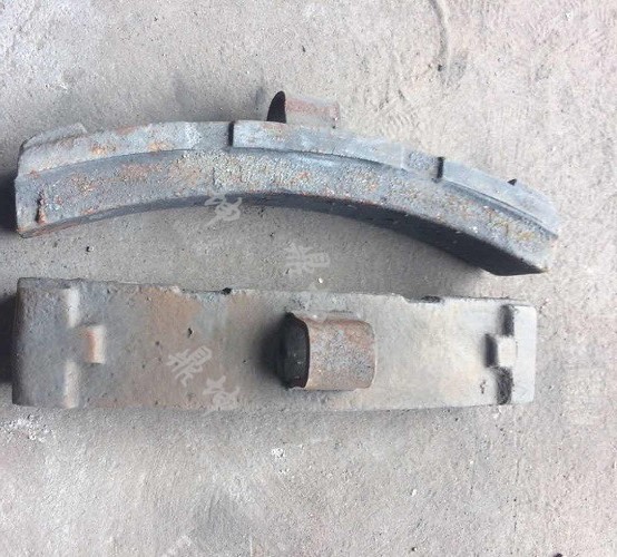 DF4B機(jī)車高磷鑄鐵閘瓦圖片