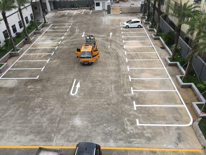 博羅車位劃線用什么材料好圖片