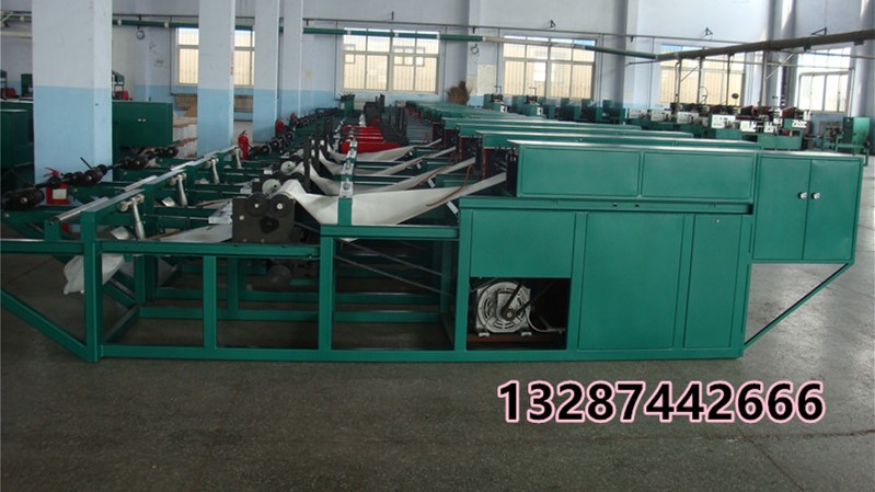 葡萄果袋機圖片