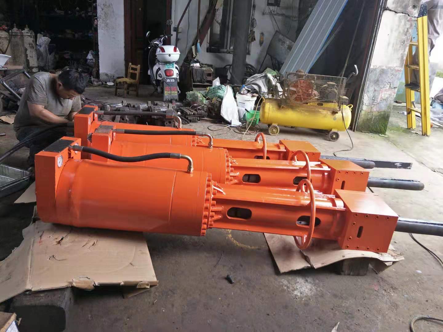 工程礦山巖石劈石機(jī)圖片/工程礦山巖石劈石機(jī)樣板圖 (4)