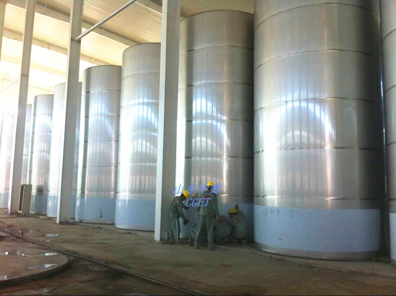 果酒設(shè)備圖片/果酒設(shè)備樣板圖 (3)