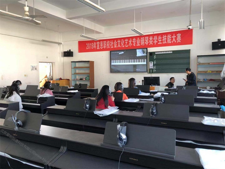 數(shù)字化音樂創(chuàng)客教室圖片/數(shù)字化音樂創(chuàng)客教室樣板圖 (4)