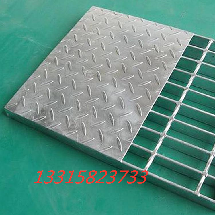 復(fù)合鋼格板、復(fù)和鋼格柵板圖片