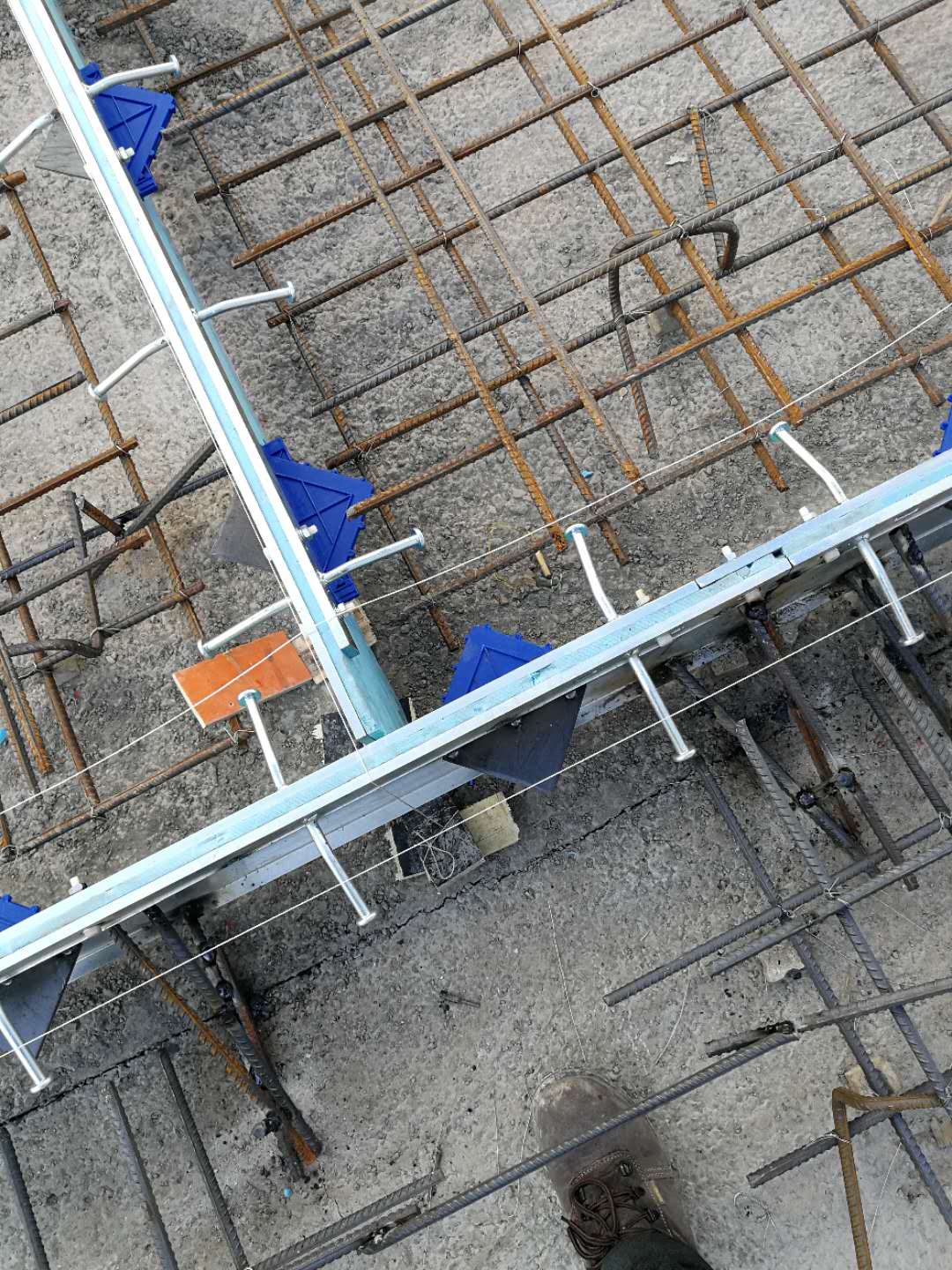 蘇州分倉(cāng)縫廠家圖片