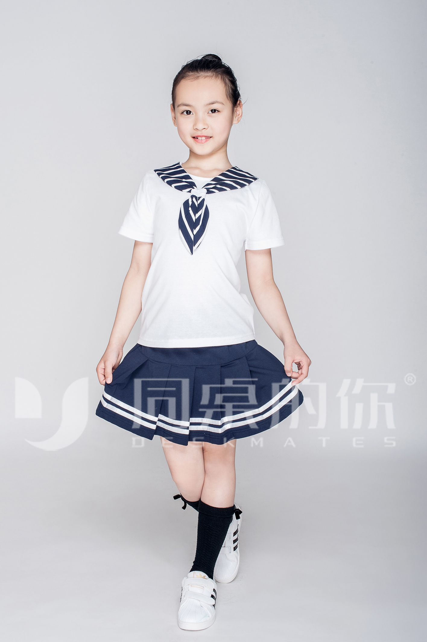 小學(xué)生日式校服多少錢