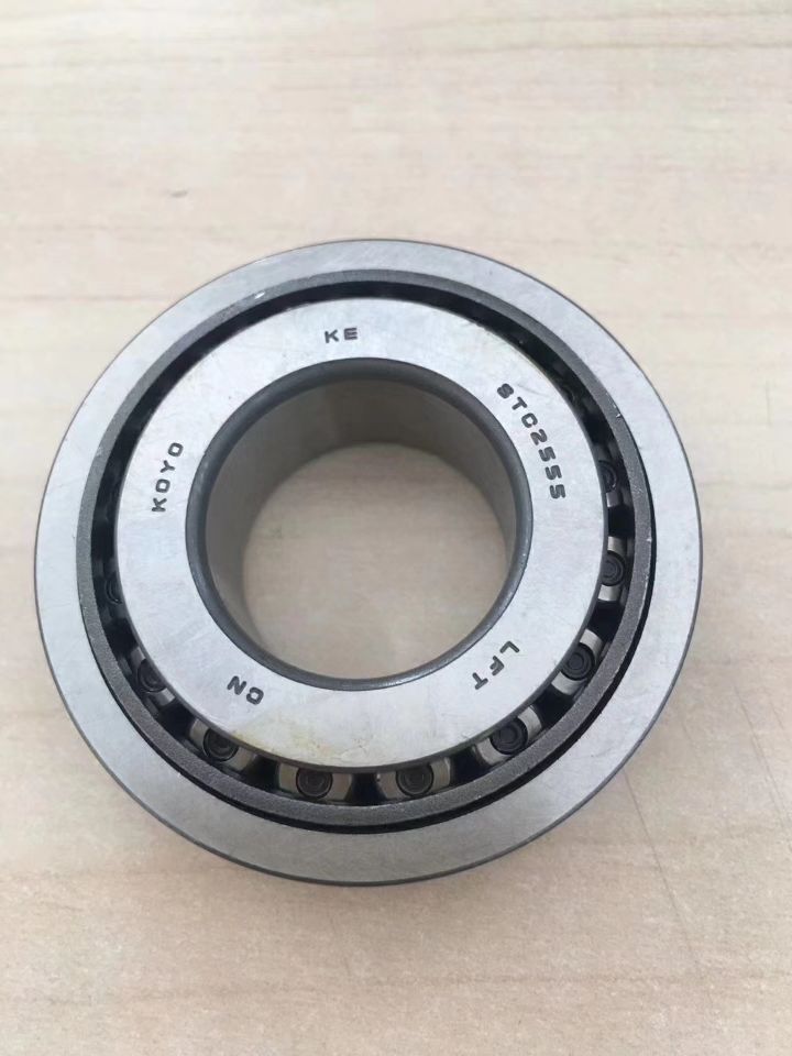 STC2555 圓錐滾子軸承圖片