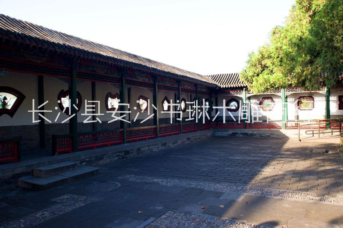 仿古中式木質(zhì)長(zhǎng)廊圖片/仿古中式木質(zhì)長(zhǎng)廊樣板圖 (2)