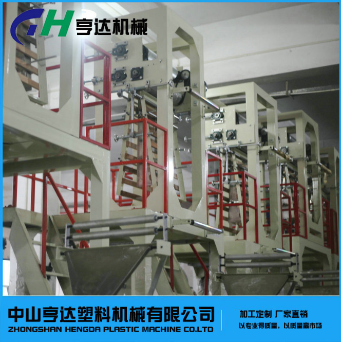 單層背心袋連卷制袋機(jī)圖片/單層背心袋連卷制袋機(jī)樣板圖 (4)