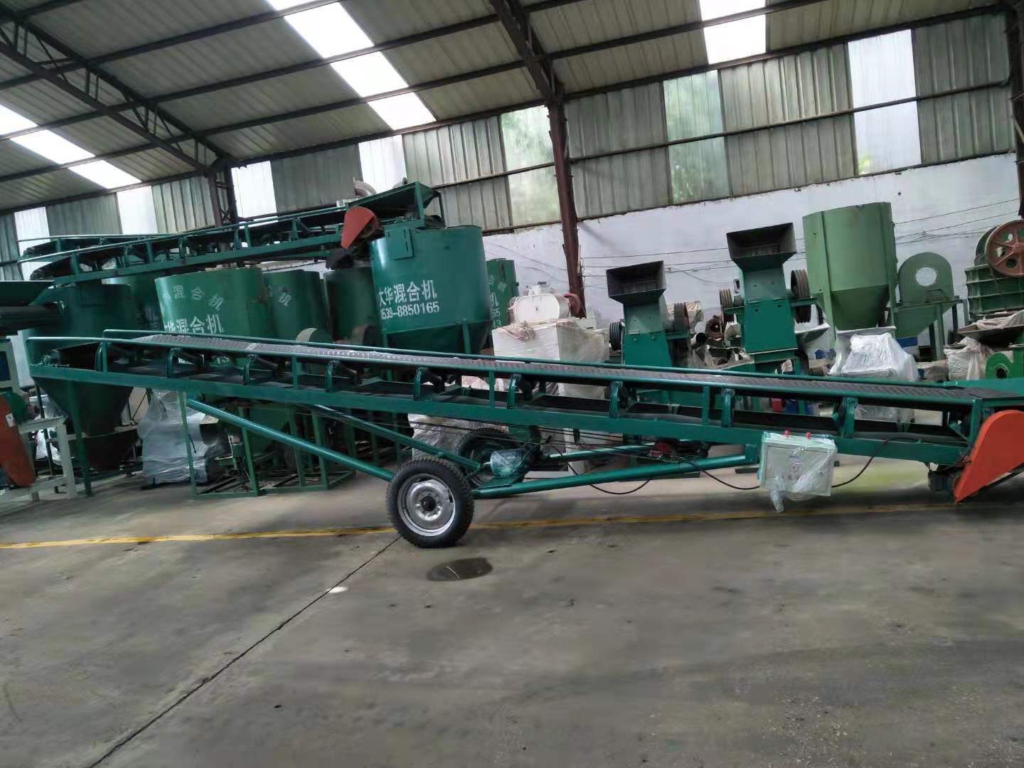 礦石輸送機(jī)圖片/礦石輸送機(jī)樣板圖 (4)