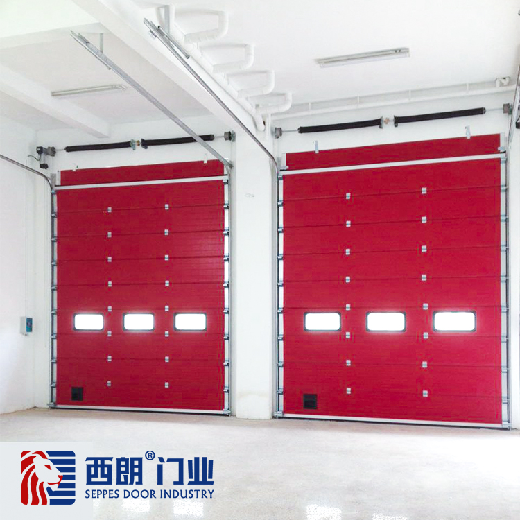 工業(yè)提升門圖片