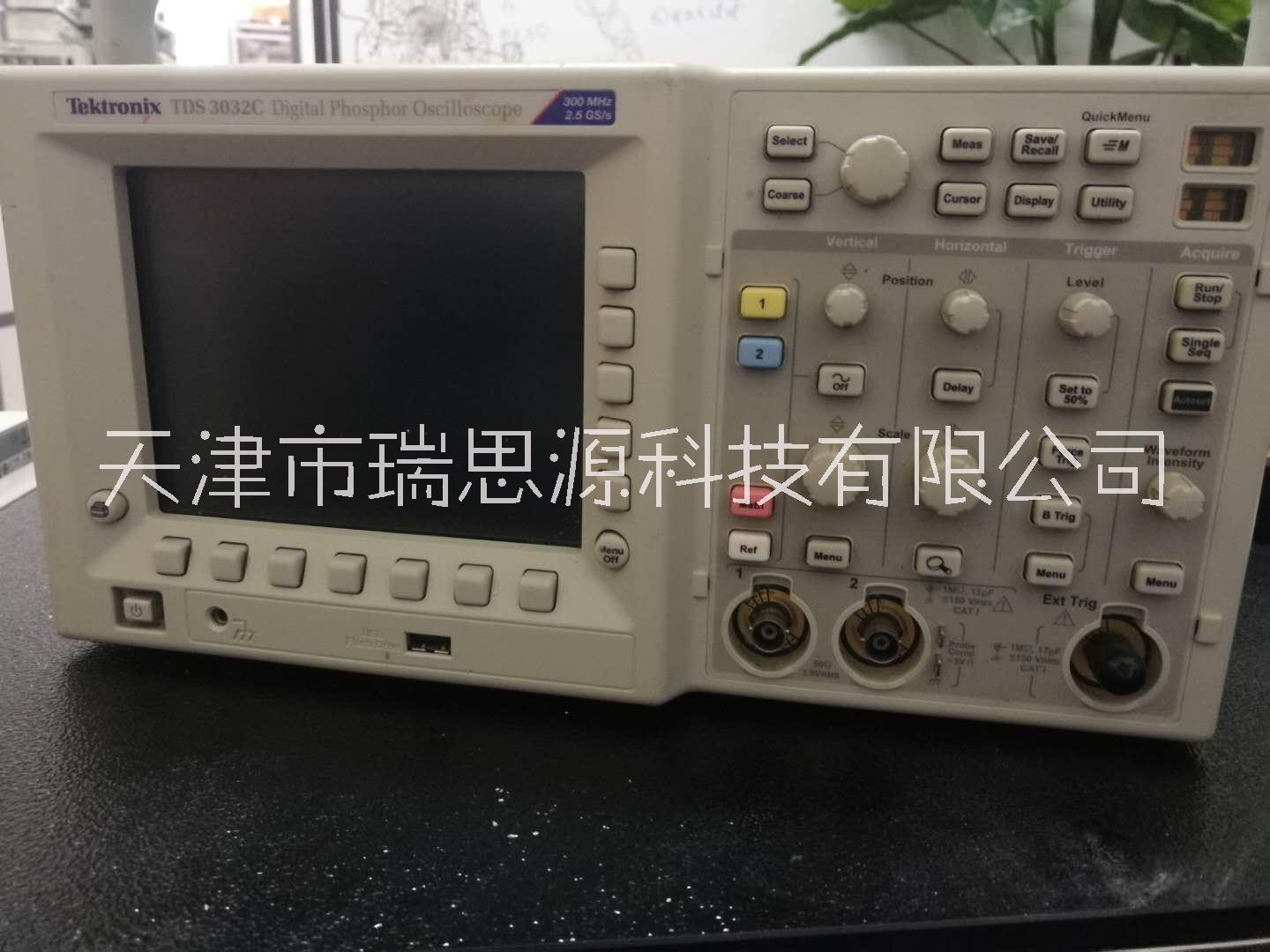 美国泰克Tektronix TDS3032C数字示波器数字荧光示波器图片