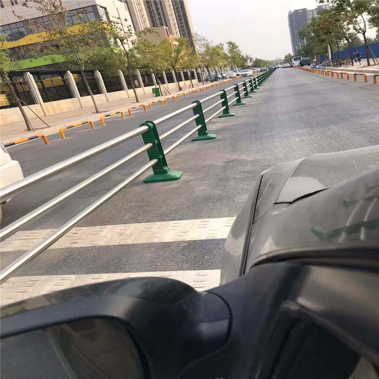 道路護欄圖片