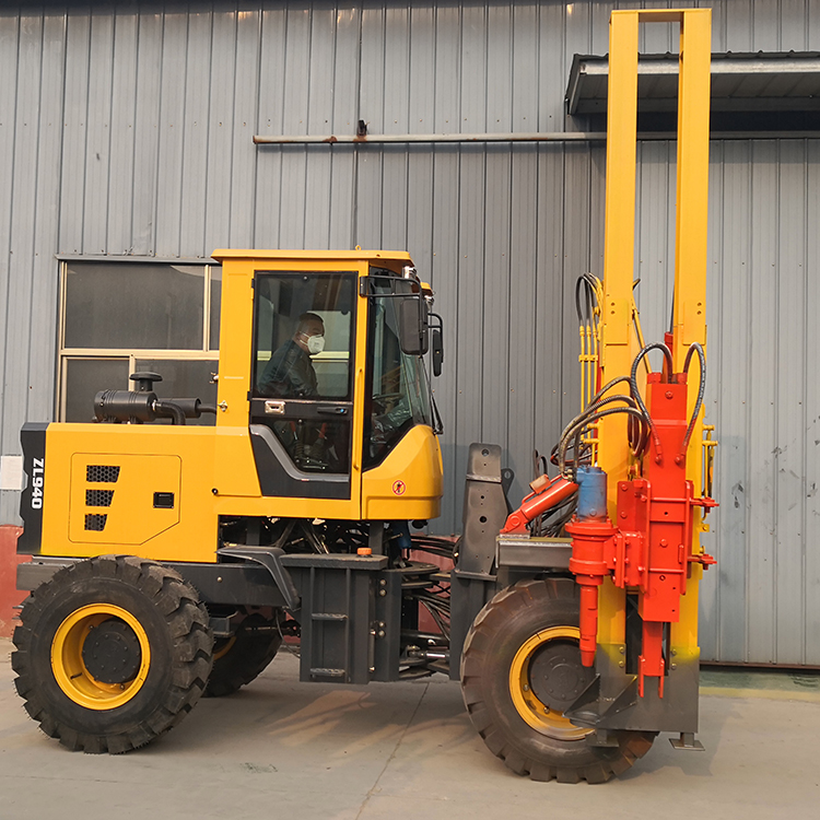 公路護(hù)欄壓樁機(jī) 方樁公路護(hù)欄打樁圖片/公路護(hù)欄壓樁機(jī) 方樁公路護(hù)欄打樁樣板圖 (2)