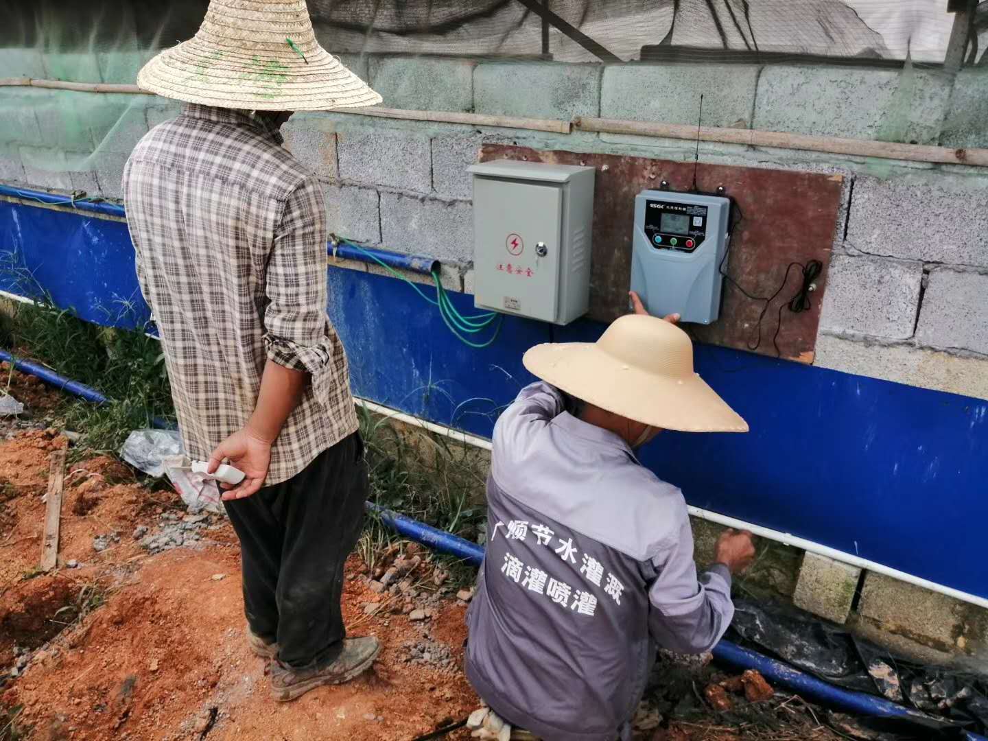 南宁水肥一体化滴灌设备安装师傅 南宁水肥一体化滴灌设备安装技术