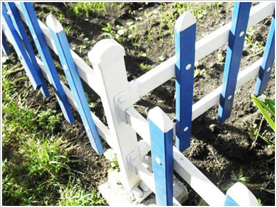 pvc護(hù)欄、草坪護(hù)欄，花壇圍欄
