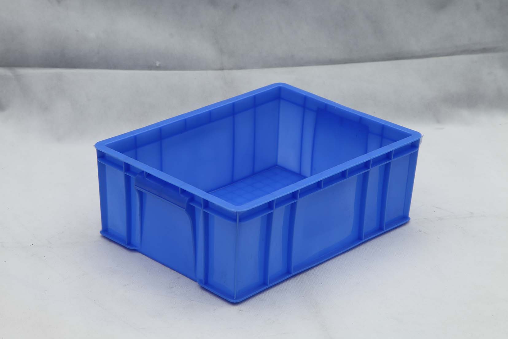 塑料周轉(zhuǎn)箱圖片/塑料周轉(zhuǎn)箱樣板圖 (2)