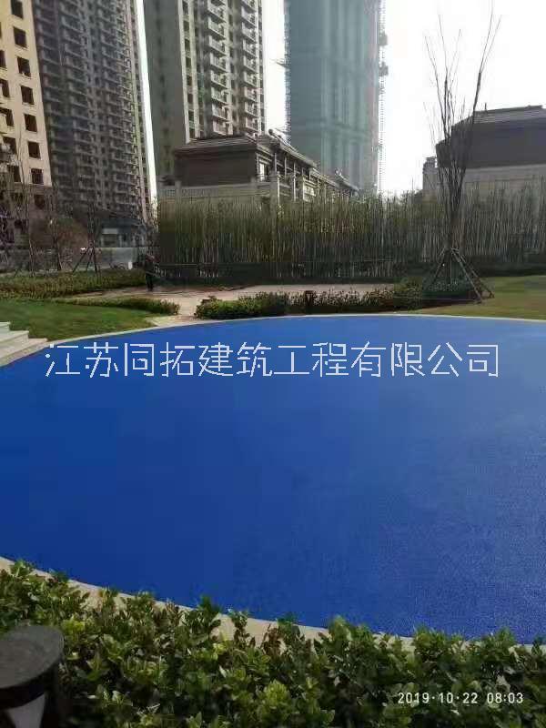 混合型塑胶跑道市场价，产品质量优-包工包料-【江苏同拓建筑工程有限公司】图片