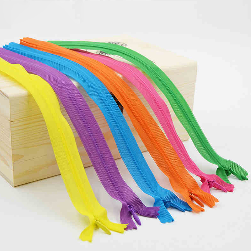 廣東廠家隱形拉鏈圖片/廣東廠家隱形拉鏈樣板圖 (2)