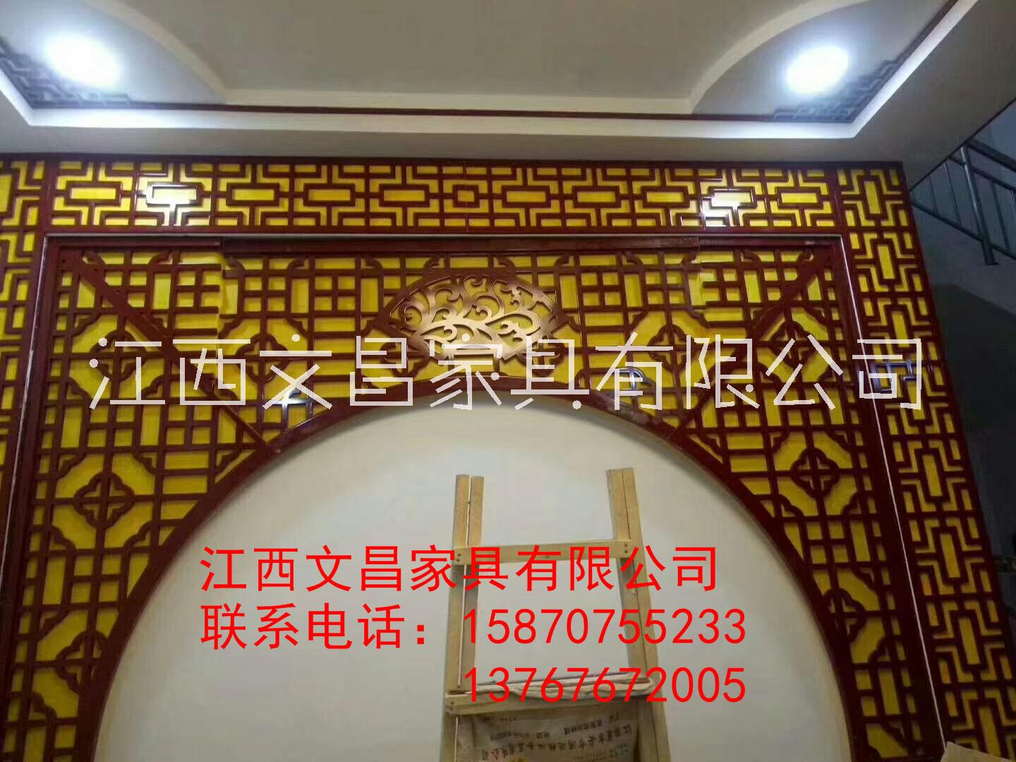 月亮圓形門(mén)