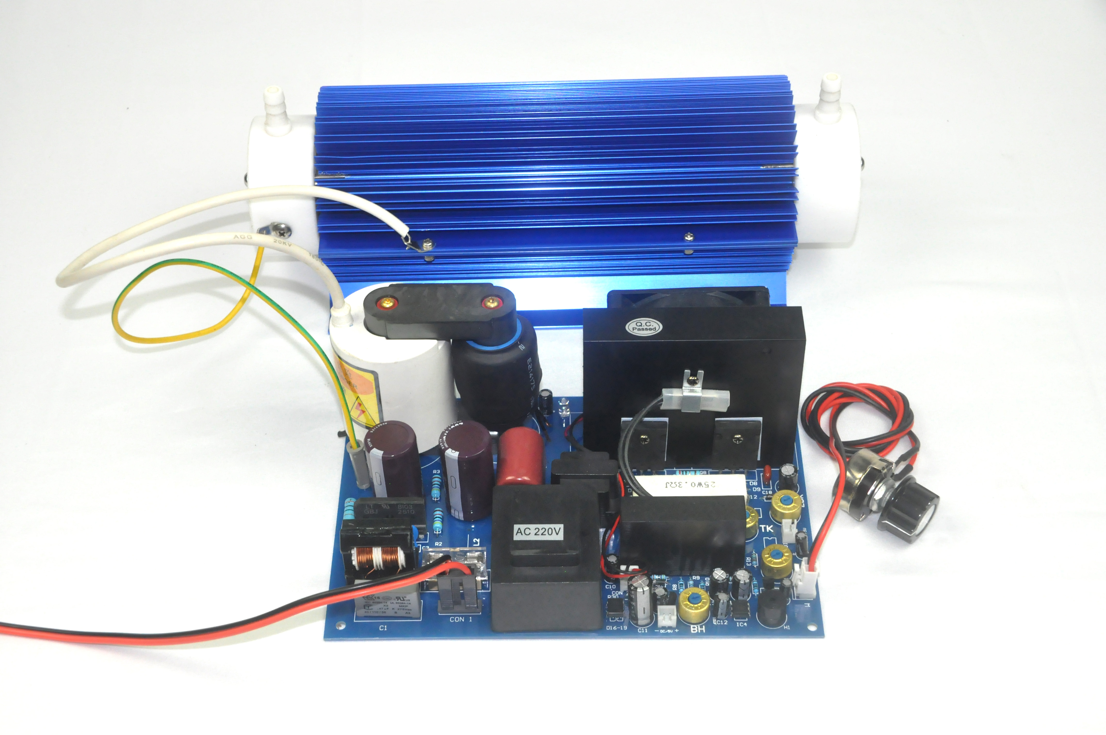 工廠供貨雙風冷20G臭氧發(fā)生器圖片/工廠供貨雙風冷20G臭氧發(fā)生器樣板圖 (3)