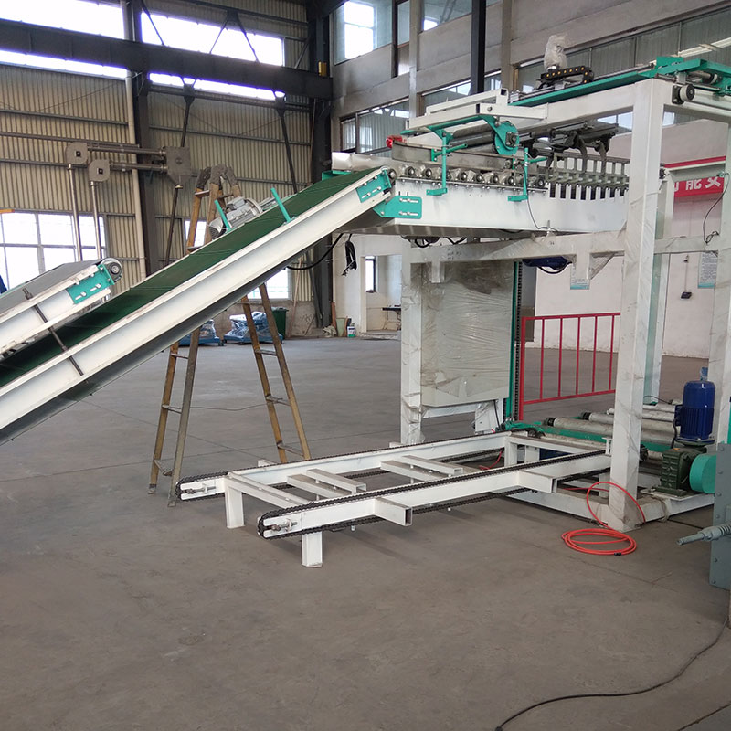 智能機(jī)器人膠塊碼垛機(jī)視頻_科磊_面粉低位碼垛機(jī)_智能控制_降低勞動強(qiáng)度