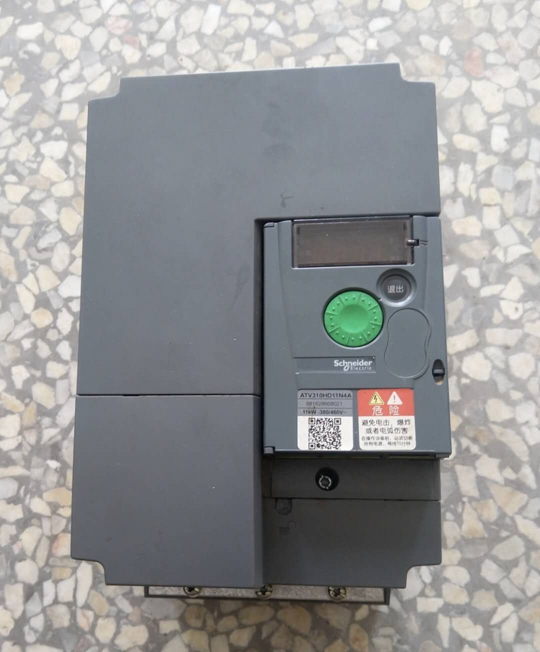 二手進(jìn)口施耐德變頻器11KW,ATV310HD11N4A,功能正常