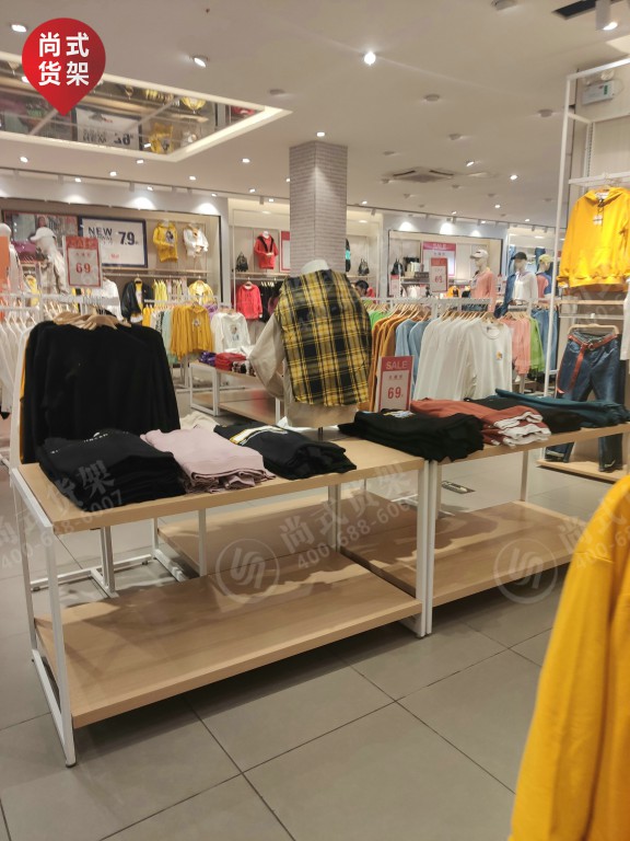 服裝貨架圖片/服裝貨架樣板圖 (2)