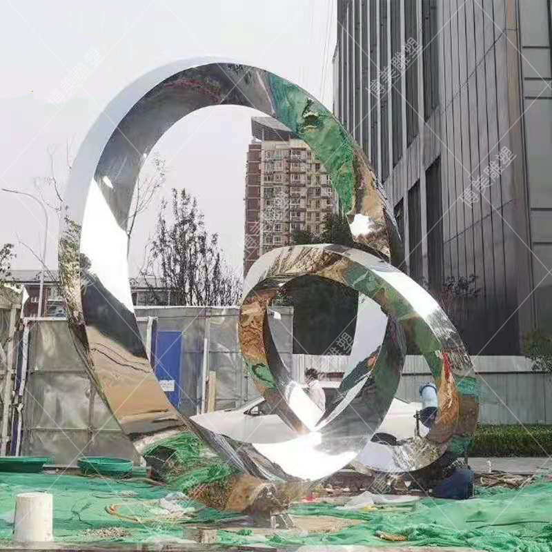 廠家定制不銹鋼圓環(huán)雕塑 戶外景觀鏡面金屬擺件 不銹鋼裝飾雕塑