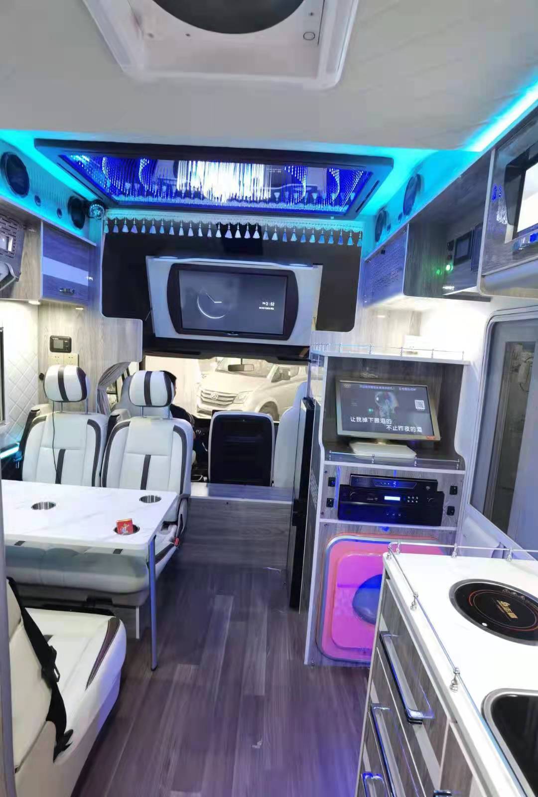 H500輕卡房車圖片