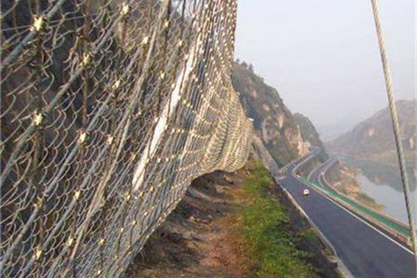 被動(dòng)防護(hù)網(wǎng)圖片/被動(dòng)防護(hù)網(wǎng)樣板圖 (1)