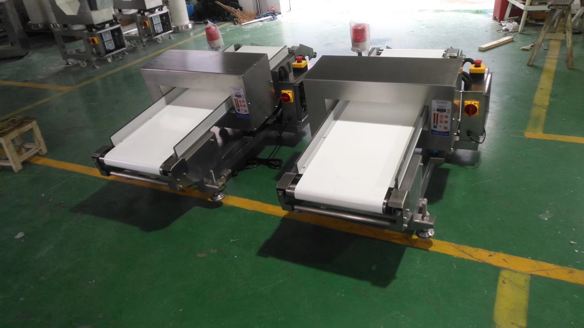 金屬檢測機(jī)圖片/金屬檢測機(jī)樣板圖 (1)