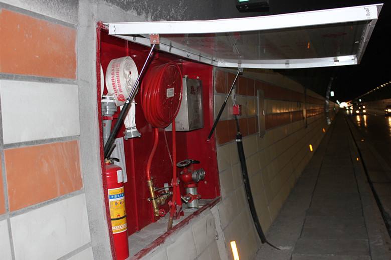 【行業(yè)前鋒】隧道消火栓批發(fā)價格、廠家供貨、直銷商圖片