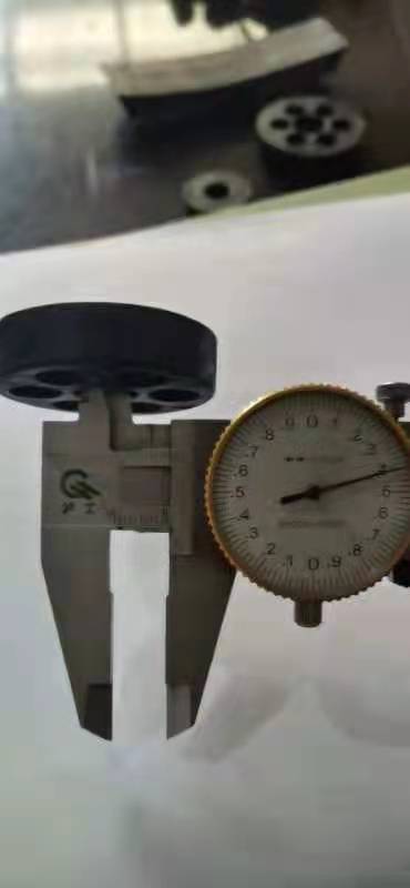 空調(diào)外機(jī)特用防震墊圖片