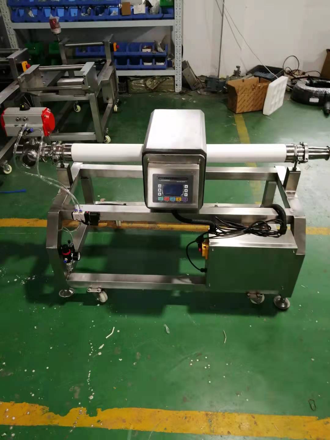 番茄醬沙拉醬泵輸型醬料金屬檢測(cè)機(jī)