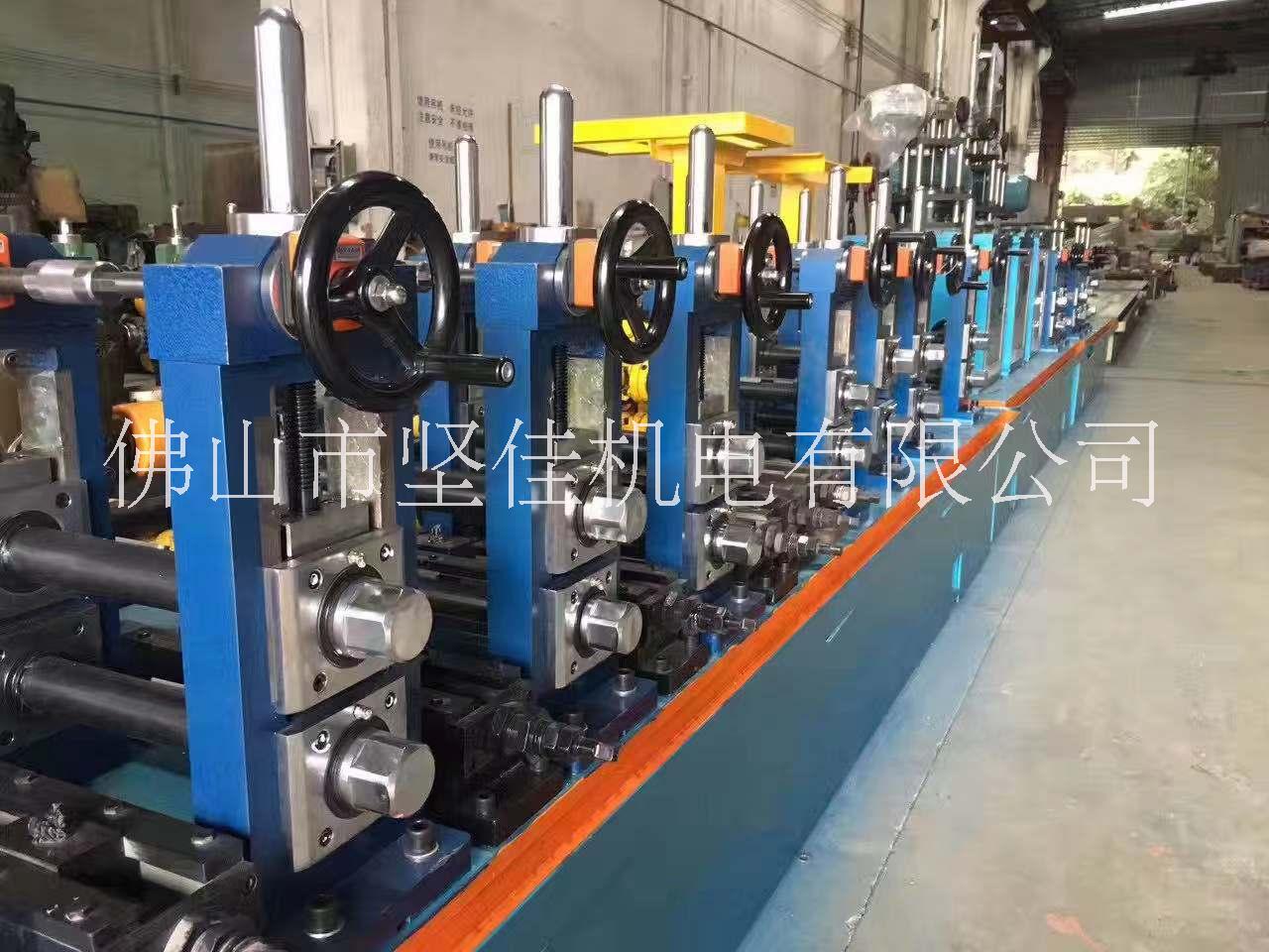 不銹鋼焊管機(jī)組圖片/不銹鋼焊管機(jī)組樣板圖 (2)