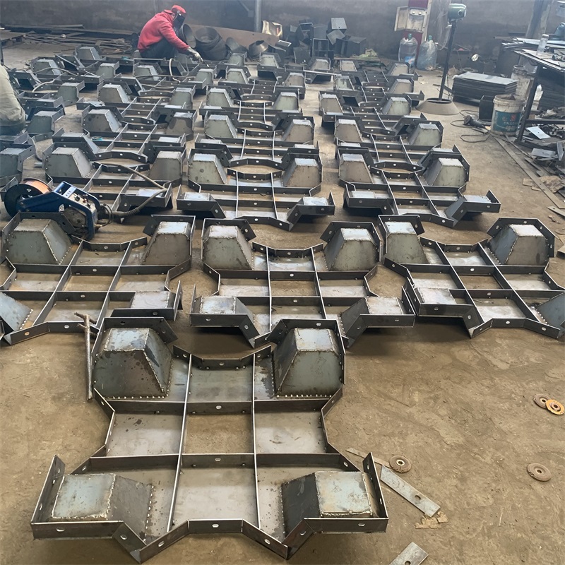 預(yù)制消浪塊模具 海邊四腳空心塊模圖片/預(yù)制消浪塊模具 海邊四腳空心塊模樣板圖 (3)