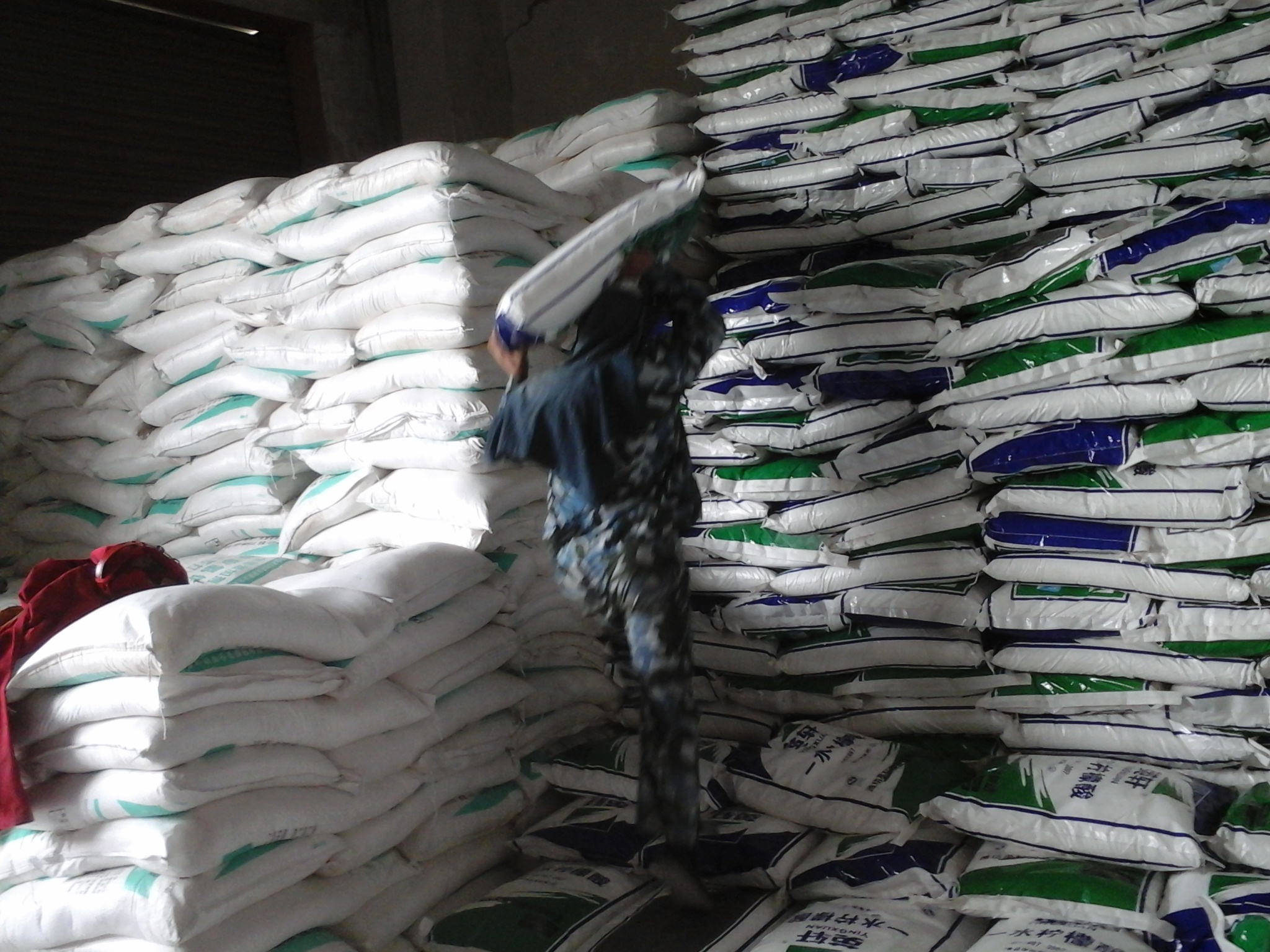 濟南無水檸檬酸生產廠家 無水檸檬酸批發(fā)價格圖片