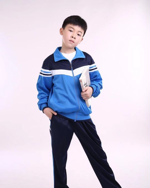 兒童春季全棉校服定制 亞非拉服飾 運動服生產(chǎn)廠