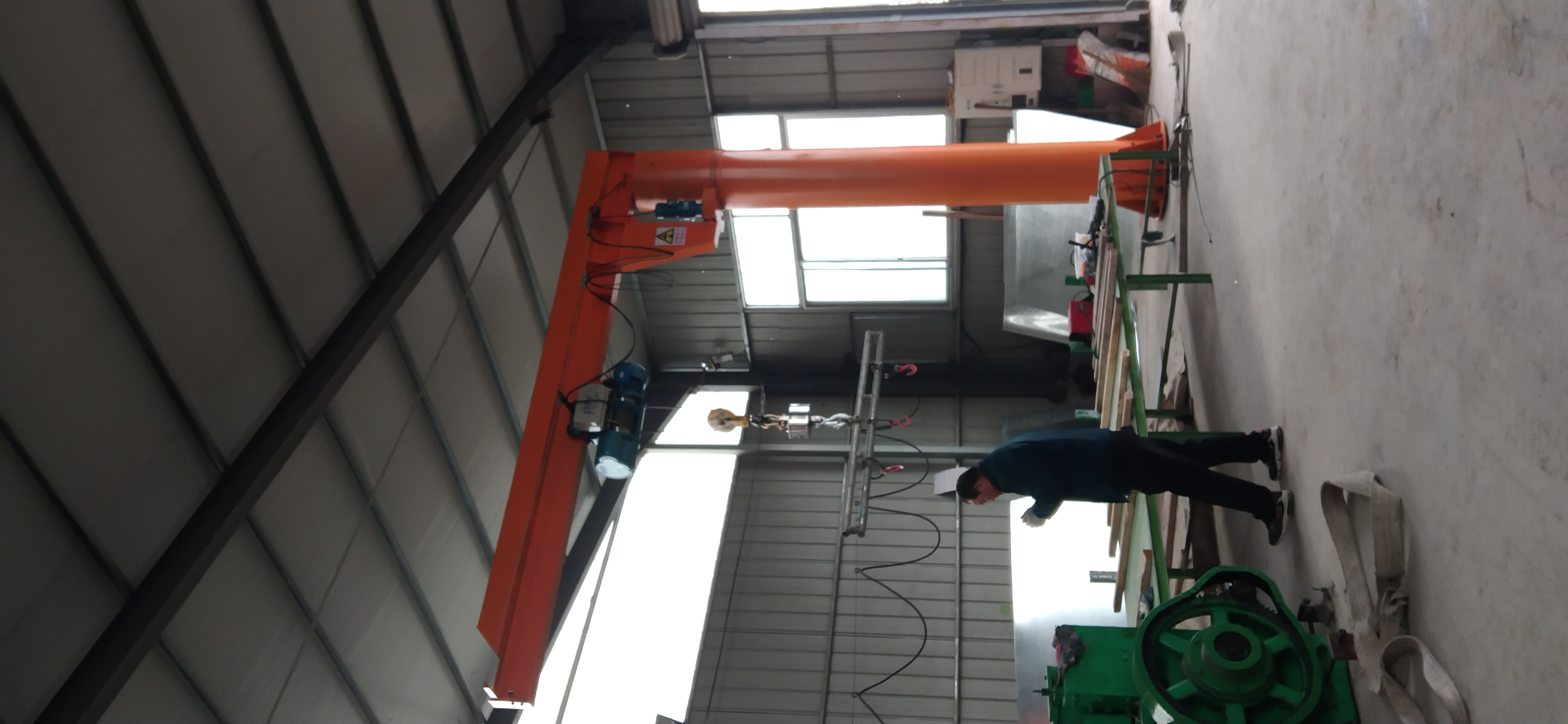 懸臂吊廠家報(bào)價(jià)  懸臂吊哪里便宜