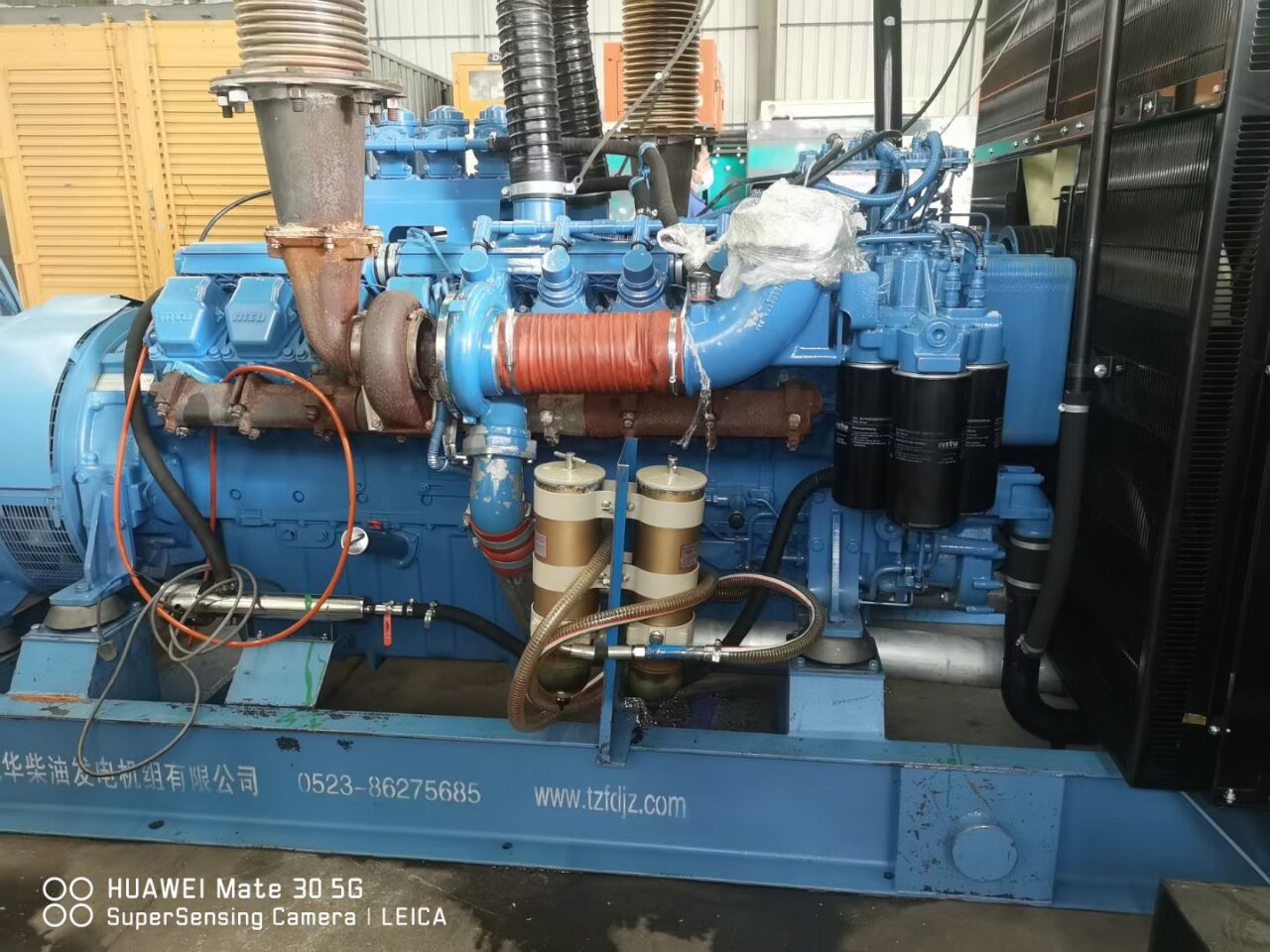 出售二手 奔驰900kw 发电机组