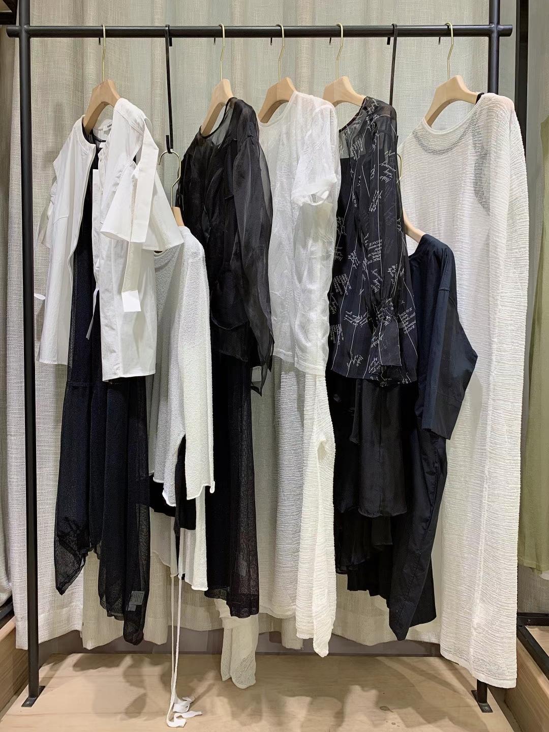 【芭蒂娜】22春裝品牌折扣女裝撤柜庫存尾貨清倉處理批發(fā)