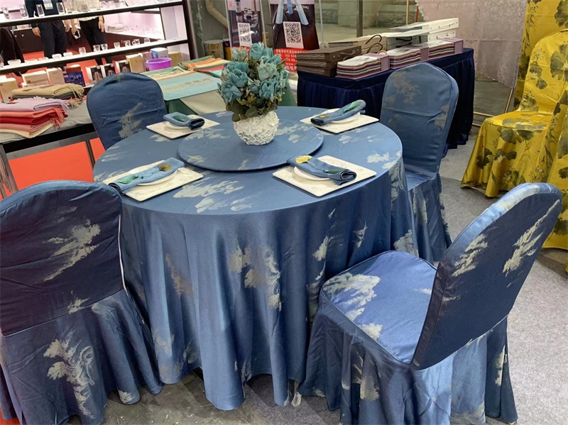 酒店臺(tái)布圖片/酒店臺(tái)布樣板圖 (2)