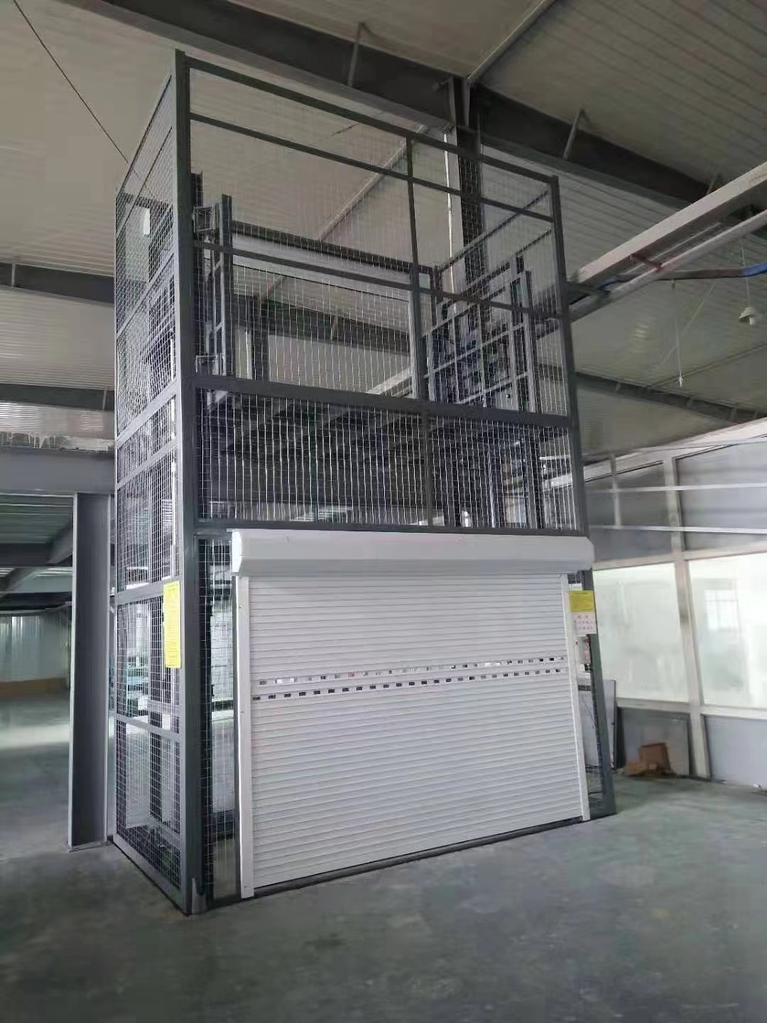 導(dǎo)軌式液壓升降平臺(tái)圖片/導(dǎo)軌式液壓升降平臺(tái)樣板圖 (3)