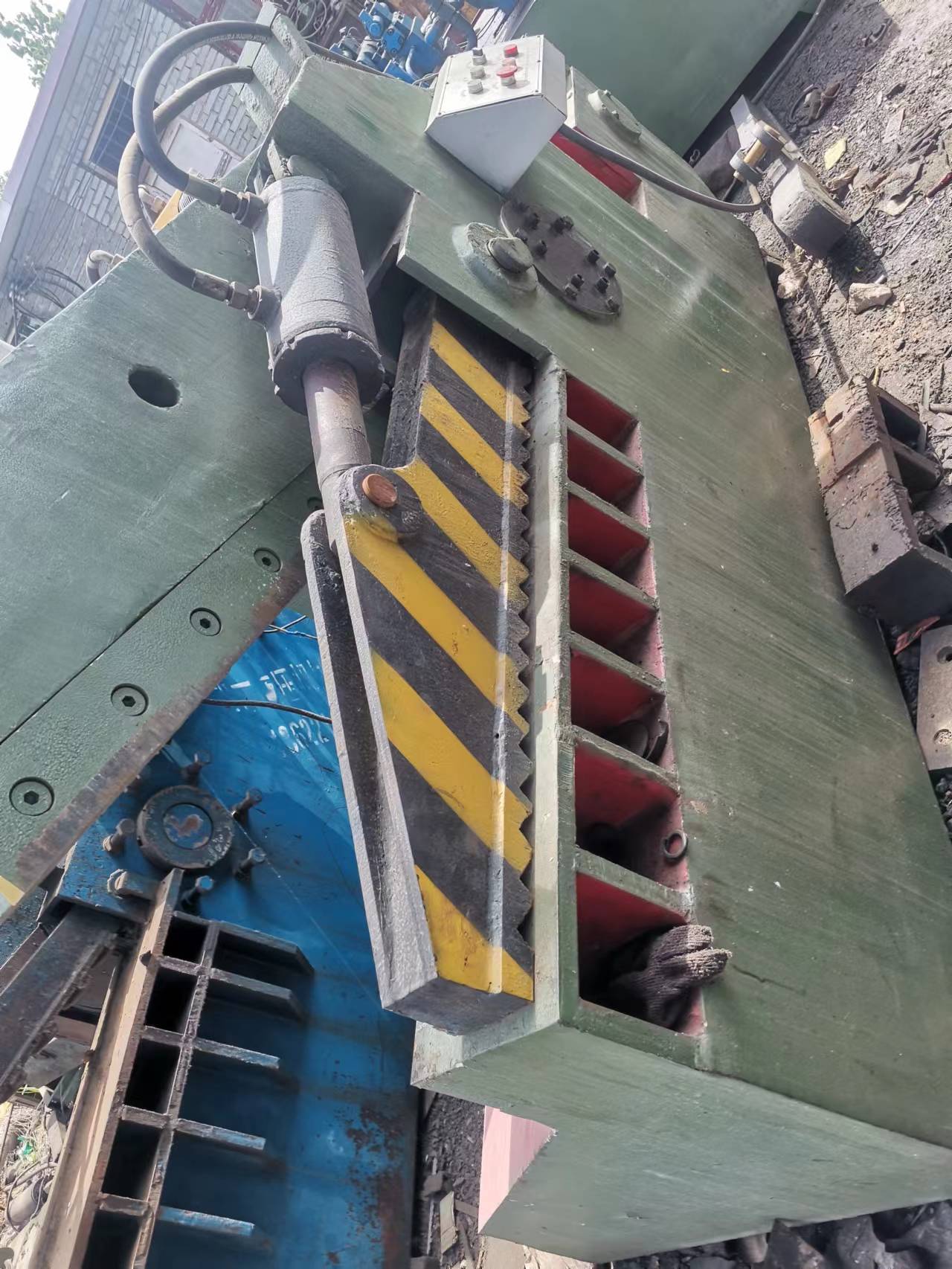 剪切機(jī)圖片/剪切機(jī)樣板圖 (3)