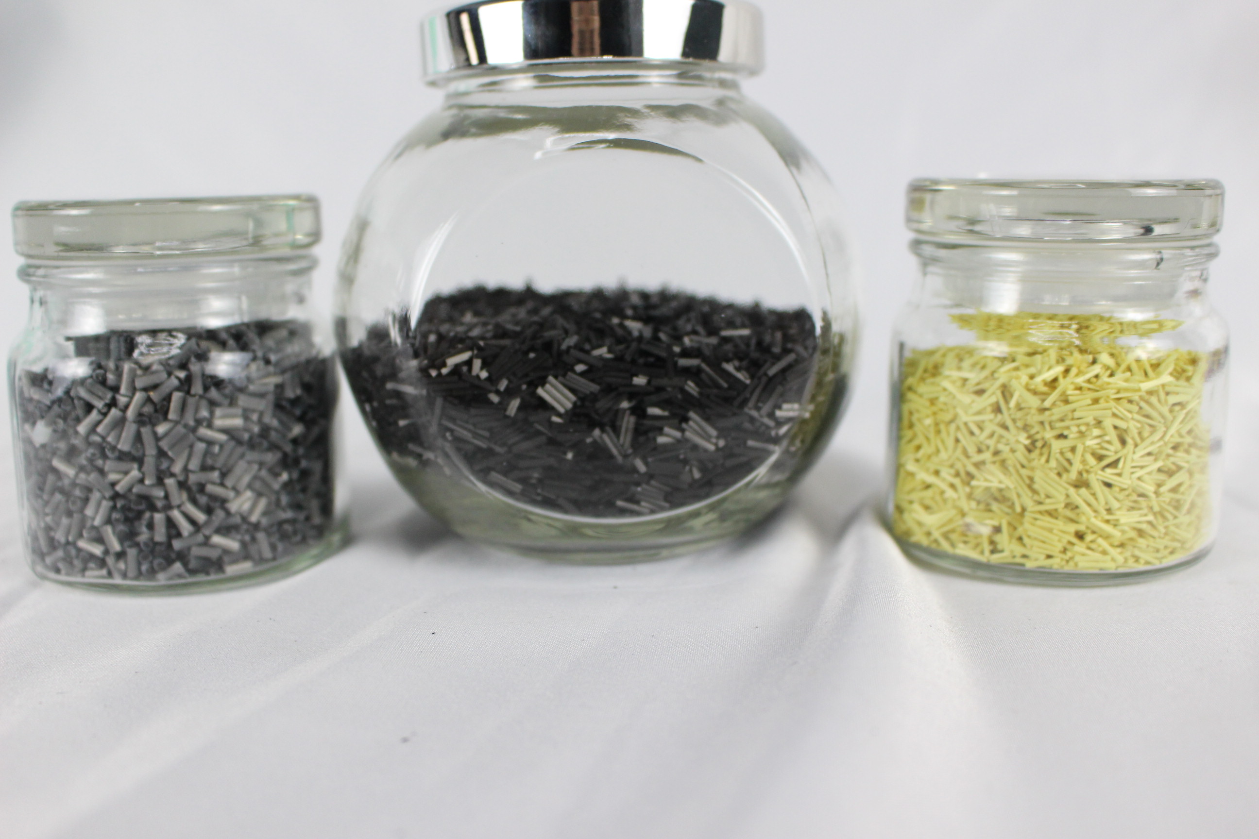 芳綸纖維復(fù)合塑膠廠家_供貨商_報(bào)價(jià)_價(jià)格_批發(fā)價(jià)格【東莞市品碩防靜電塑膠有限公司】