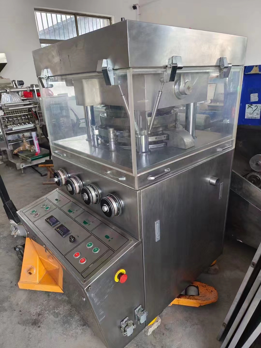 沖旋轉(zhuǎn)式壓片機(jī)圖片/沖旋轉(zhuǎn)式壓片機(jī)樣板圖 (4)